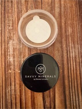 Savvy Minerals by Young Living Dark 3 Foundation New and Sealed Retired
